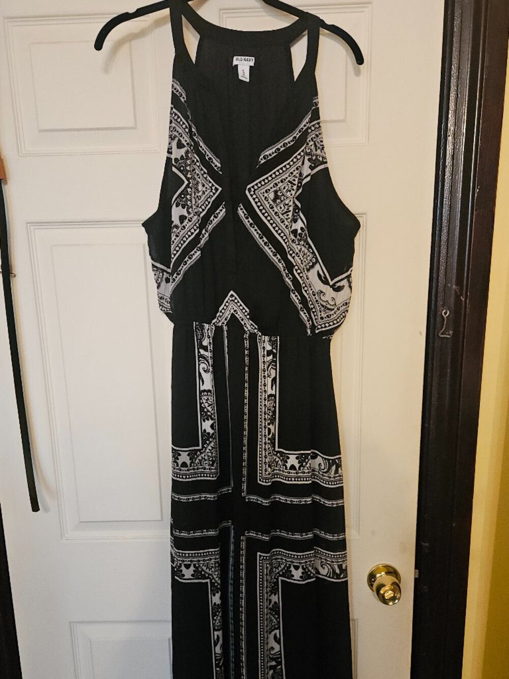 Black and white maxi dress
